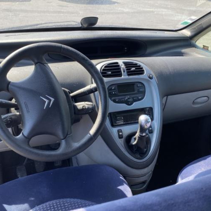 Feu arriere principal droit (feux) CITROEN XSARA PICASSO Photo n°17