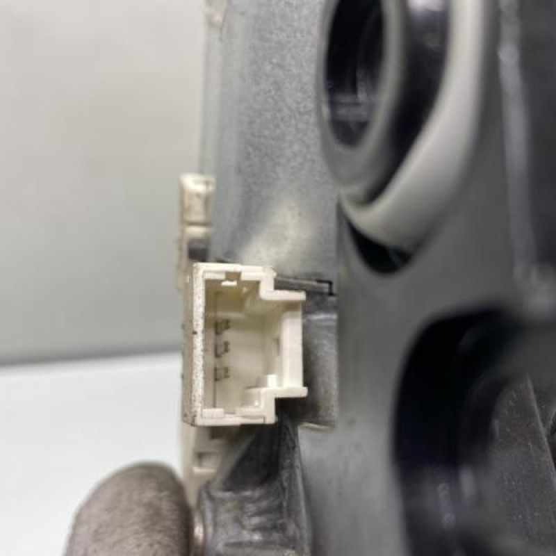Moteur essuie glace arriere CITROEN XSARA PICASSO Photo n°4