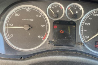 Bouton de warning PEUGEOT 307