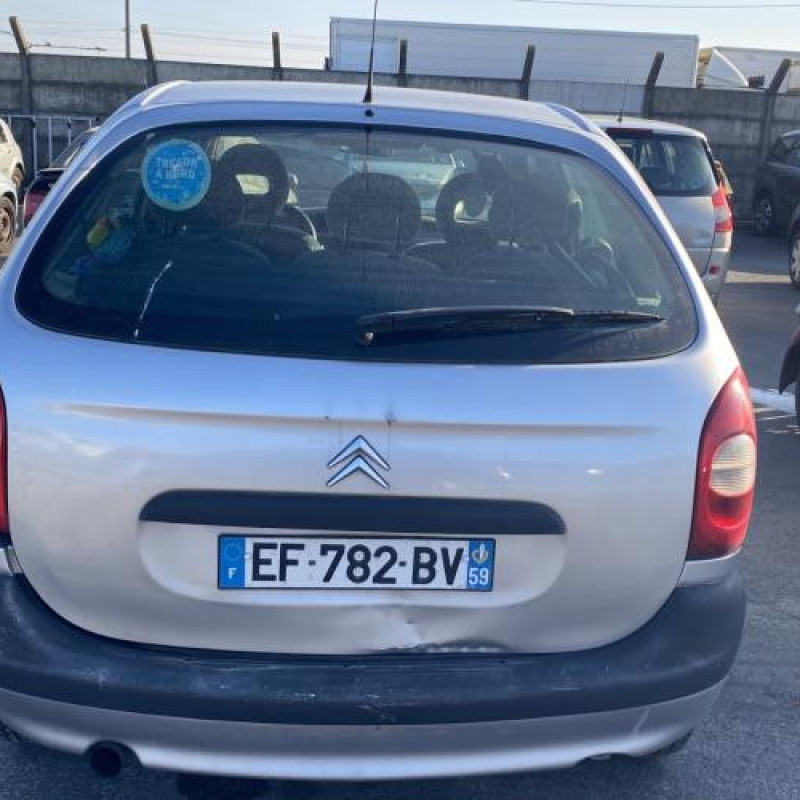 Etrier avant droit (freinage) CITROEN XSARA PICASSO Photo n°9