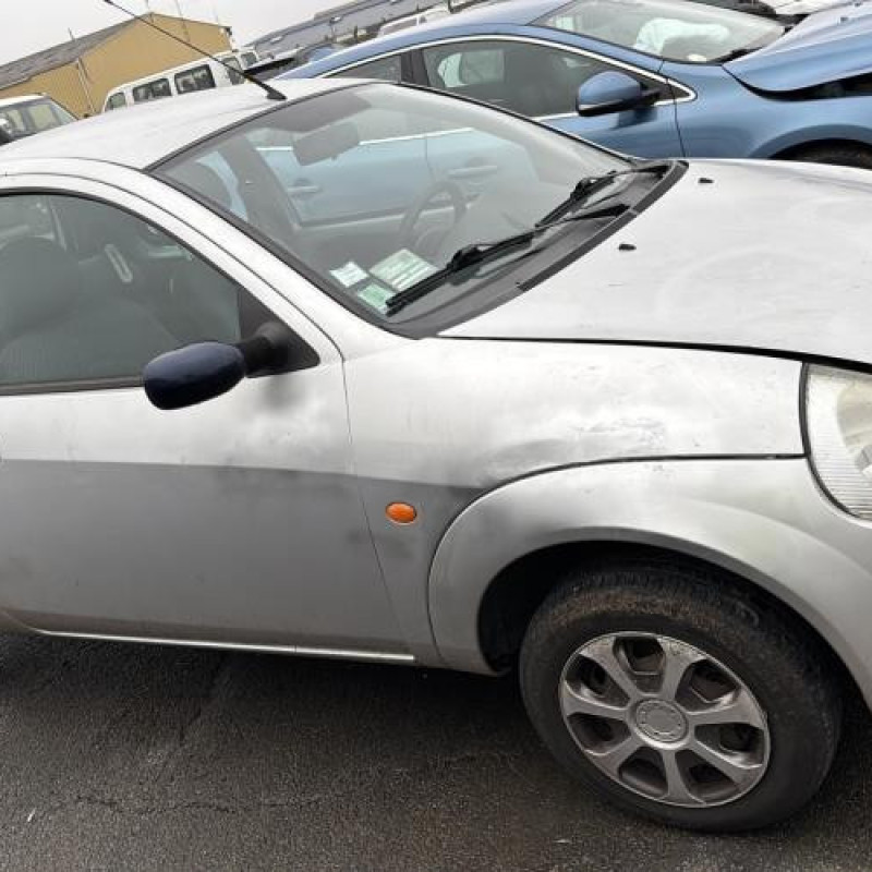 Feu arriere principal gauche (feux) FORD KA 1 Photo n°11