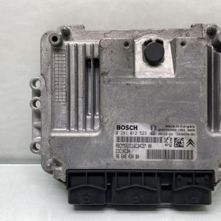 Calculateur moteur PEUGEOT 207 Photo n°1