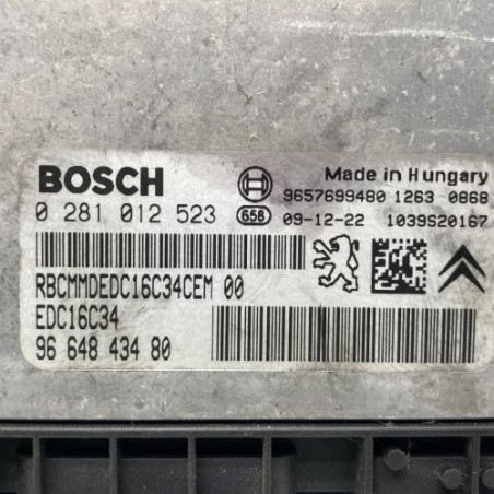 Calculateur moteur PEUGEOT 207