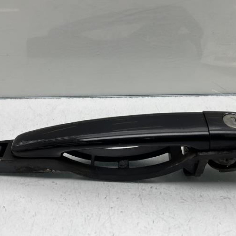Poignee porte avant droit PEUGEOT 307 Photo n°1