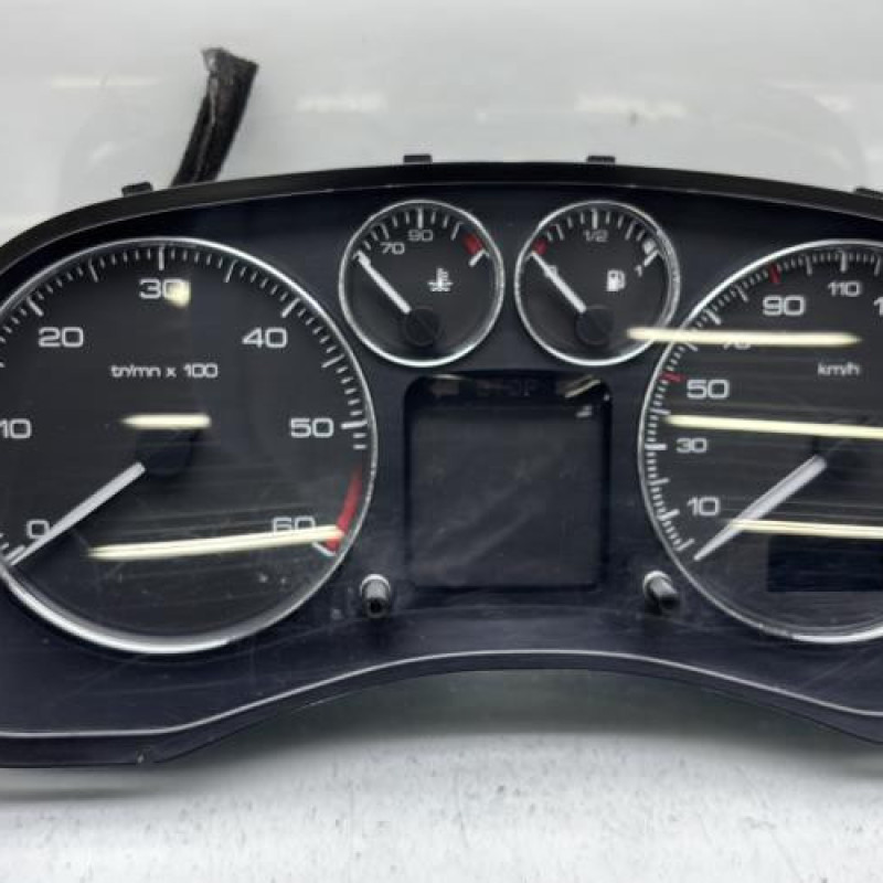 Compteur PEUGEOT 307 Photo n°1