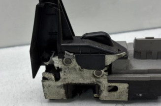 Serrure avant droit PEUGEOT 307
