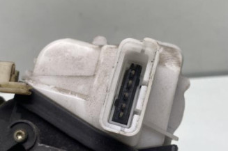 Serrure avant droit PEUGEOT 307