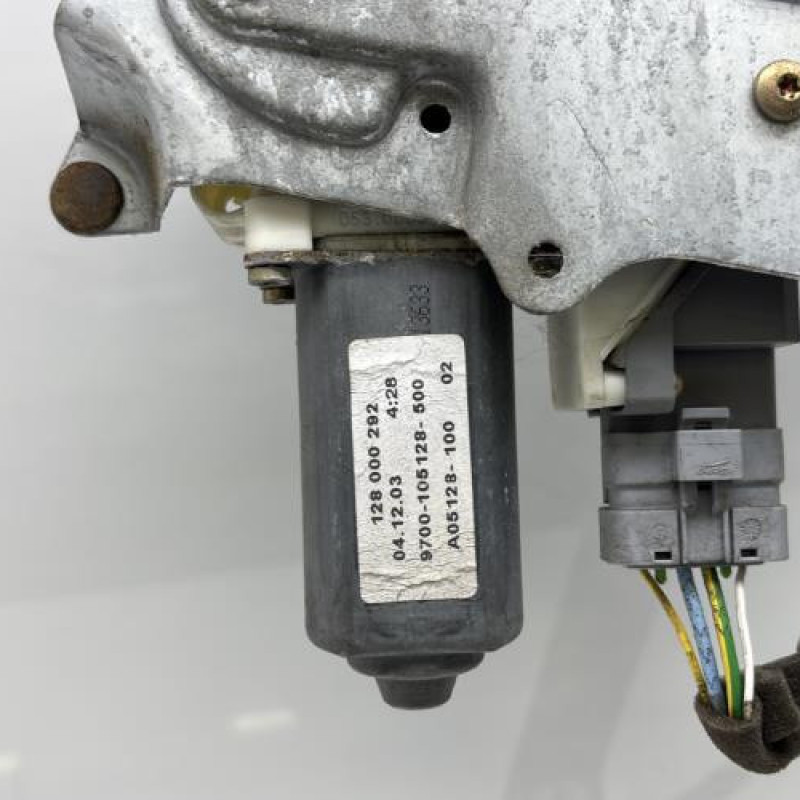 Leve vitre electrique avant gauche CITROEN XSARA PICASSO Photo n°10