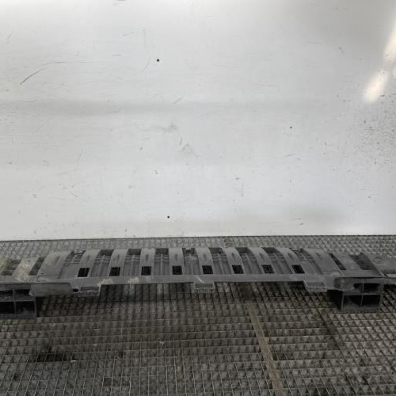 Traverse inferieure RENAULT SCENIC 3 Photo n°2
