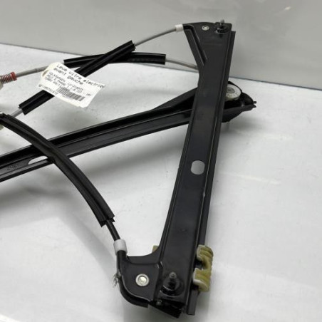 Leve vitre electrique avant gauche VOLKSWAGEN POLO 5