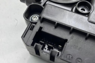 Leve vitre electrique avant gauche VOLKSWAGEN POLO 5