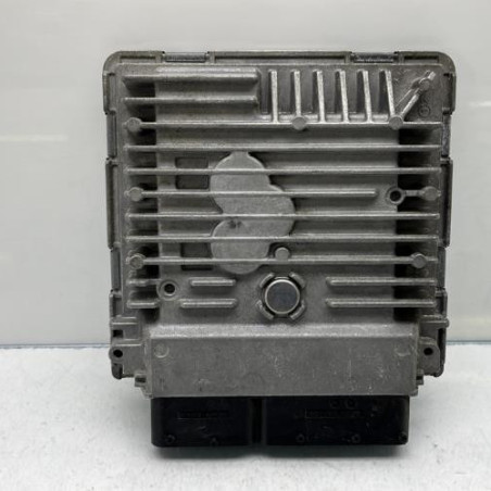 Calculateur moteur VOLKSWAGEN POLO 5 Photo n°1