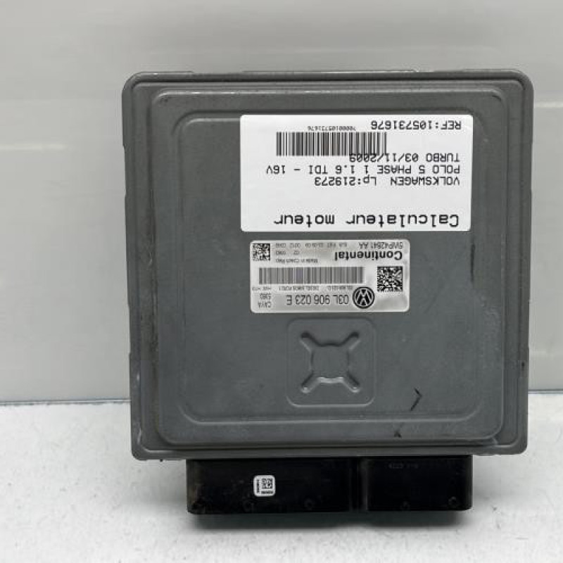 Calculateur moteur VOLKSWAGEN POLO 5 Photo n°2