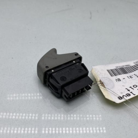 Interrupteur de leve vitre avant droit RENAULT TWINGO 1