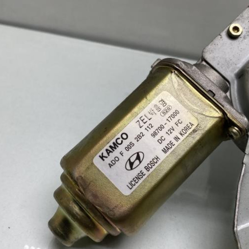 Moteur essuie glace arriere HYUNDAI MATRIX Photo n°3