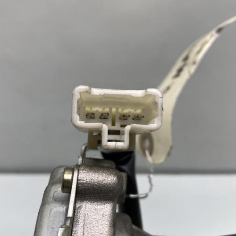 Moteur essuie glace arriere HYUNDAI MATRIX Photo n°4