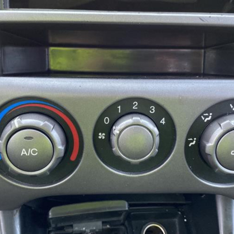 Moteur essuie glace arriere HYUNDAI MATRIX Photo n°19