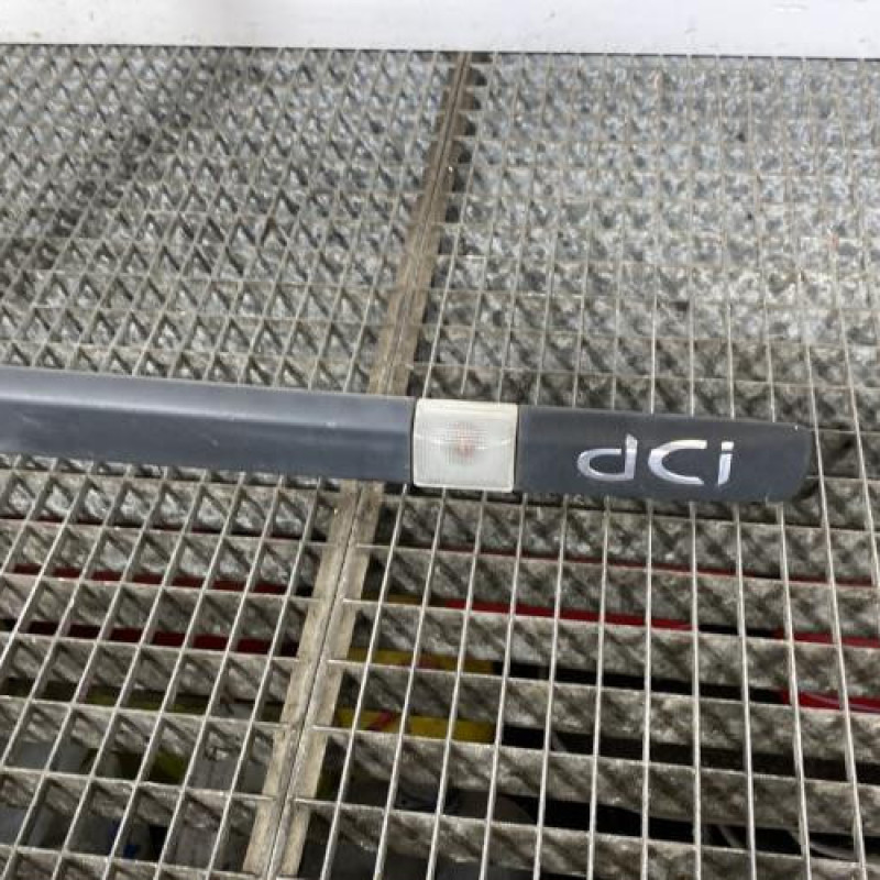 Baguette de porte avant droite RENAULT CLIO 3 Photo n°3