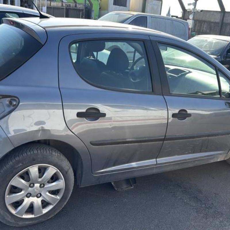 Boitier servitude moteur (BSM) PEUGEOT 207 Photo n°10