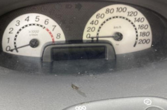 Cremaillere assistee TOYOTA YARIS 1
