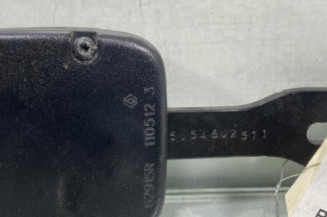 Attache ceinture avant gauche RENAULT SCENIC 3