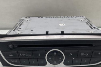 Autoradio d'origine RENAULT SCENIC 3 Photo n°1