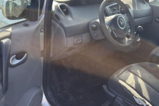 Boitier UPC RENAULT GRAND SCENIC 2