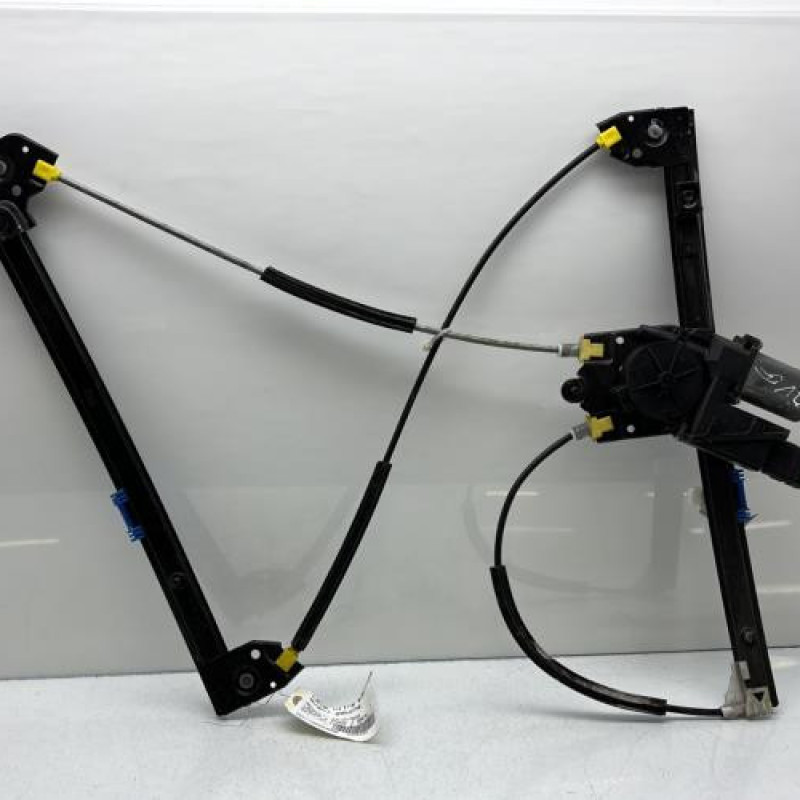 Leve vitre electrique avant gauche RENAULT LAGUNA 2 Photo n°1