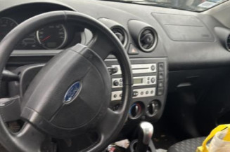Feu arriere principal droit (feux) FORD FIESTA 5