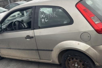 Retroviseur gauche FORD FIESTA 5