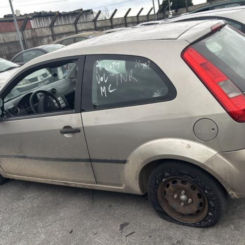 Retroviseur gauche FORD FIESTA 5 Photo n°12