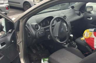 Retroviseur gauche FORD FIESTA 5