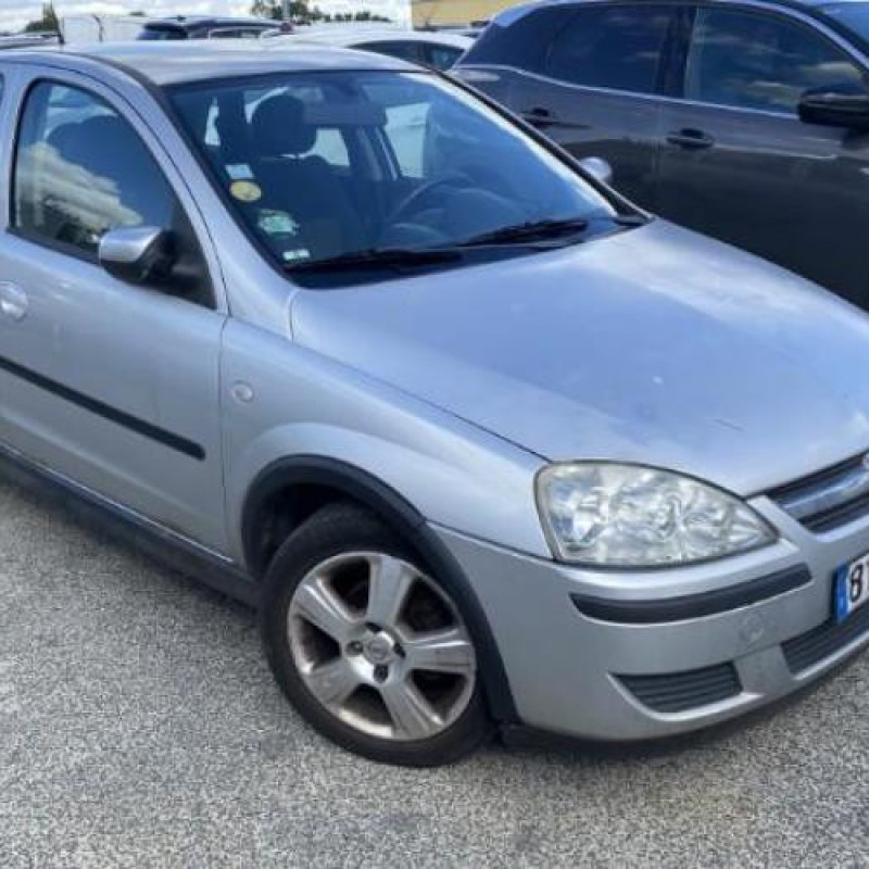 Bras essuie glace arriere OPEL CORSA C Photo n°10
