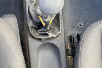 Bras essuie glace arriere OPEL CORSA C