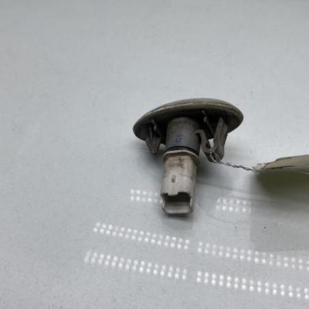 Repetiteur clignotant avant droit  (Feux) CITROEN XSARA