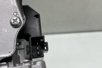 Moteur essuie glace arriere TOYOTA YARIS 2
