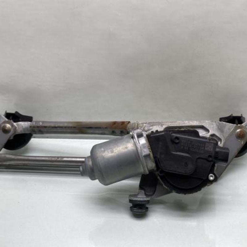 Moteur essuie glace avant TOYOTA YARIS 2 Photo n°2