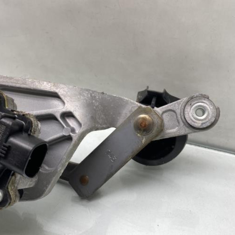 Moteur essuie glace avant TOYOTA YARIS 2 Photo n°3