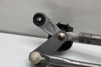 Moteur essuie glace avant TOYOTA YARIS 2