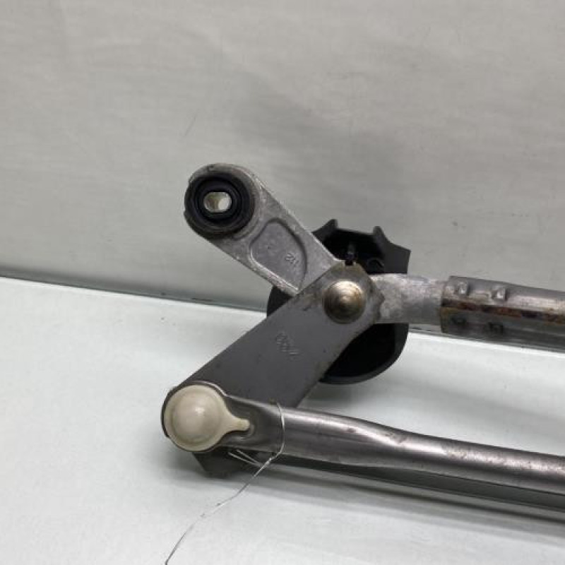 Moteur essuie glace avant TOYOTA YARIS 2 Photo n°4