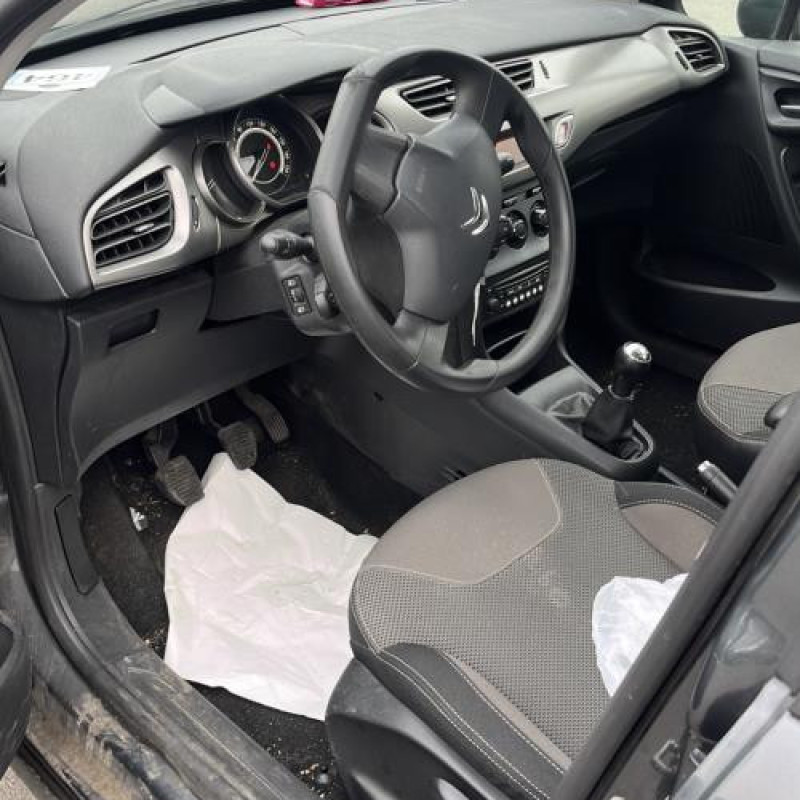 Porte arriere droit CITROEN C3 2 Photo n°11