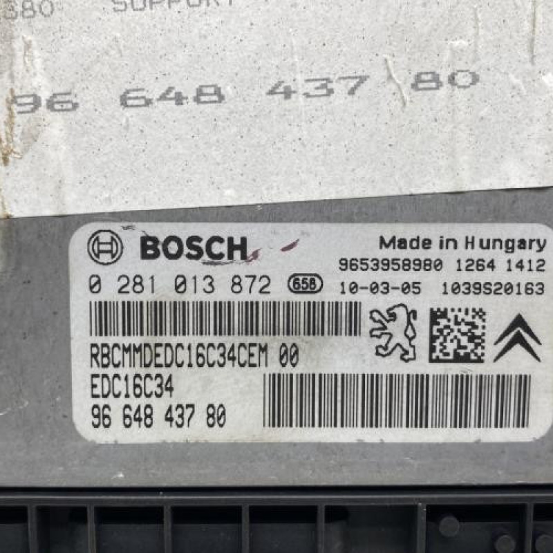 Calculateur moteur PEUGEOT 308 1 Photo n°2