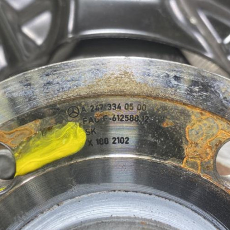 Pivot de moyeu avant droit MERCEDES CLASSE B 247