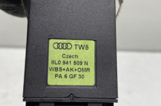 Bouton de warning AUDI A3 1