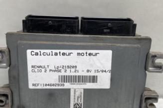 Calculateur moteur RENAULT CLIO 2