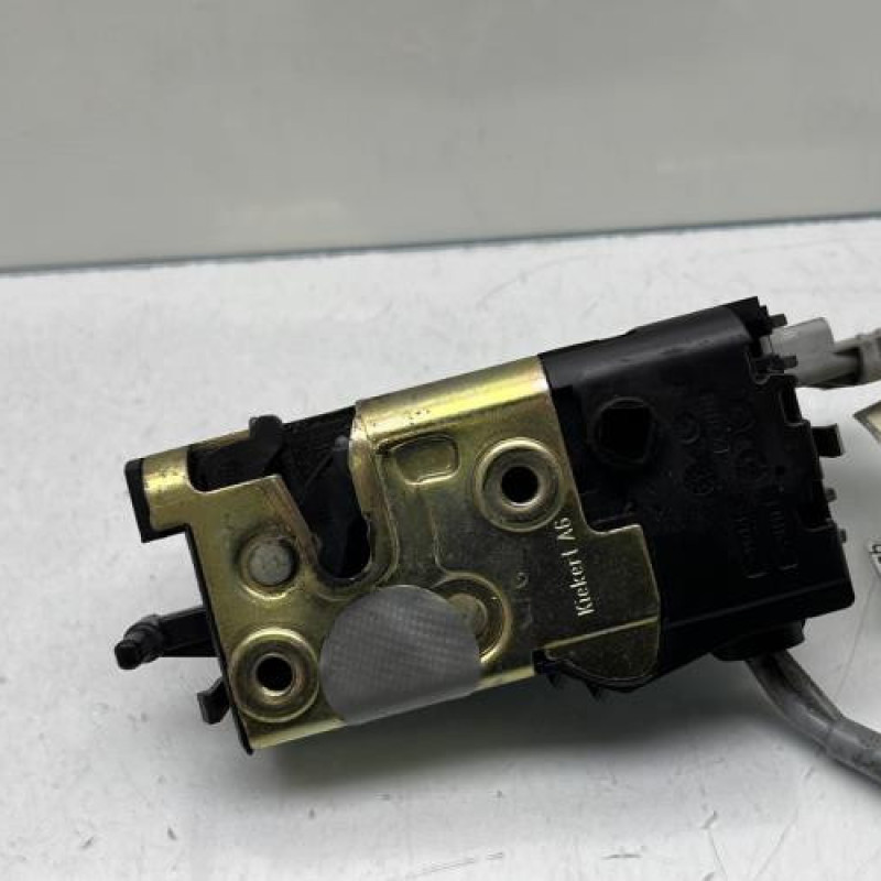 Serrure arriere gauche CITROEN C4 1 Photo n°8