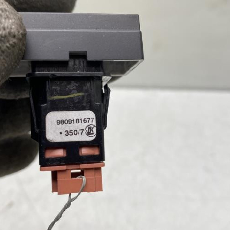 Bouton de warning PEUGEOT EXPERT 4 Photo n°3