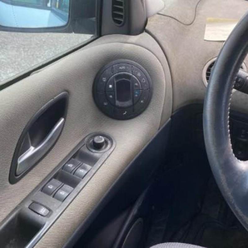 Interrupteur de leve vitre avant gauche RENAULT ESPACE 4 Photo n°20