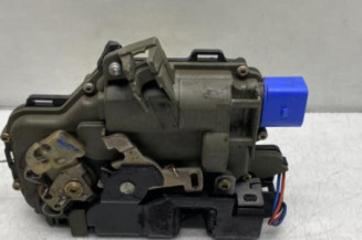 Serrure avant gauche SKODA FABIA 1