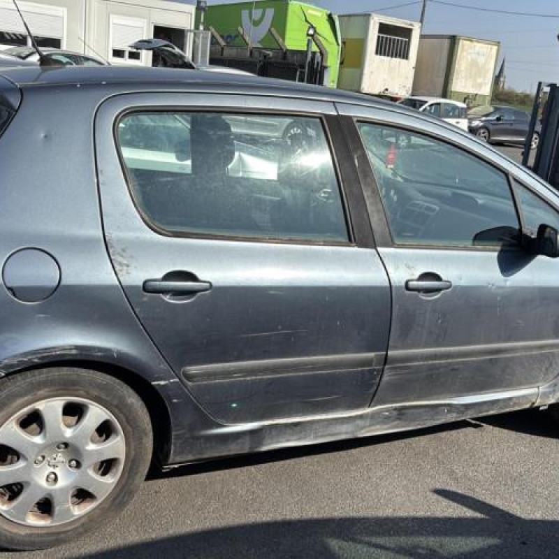 Boitier servitude moteur (BSM) PEUGEOT 307 Photo n°8